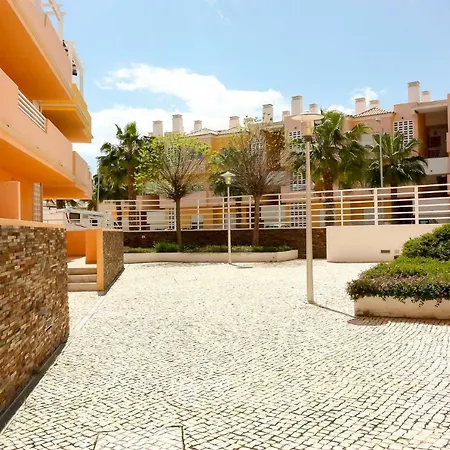 Franciscos Em Golf Appartement *